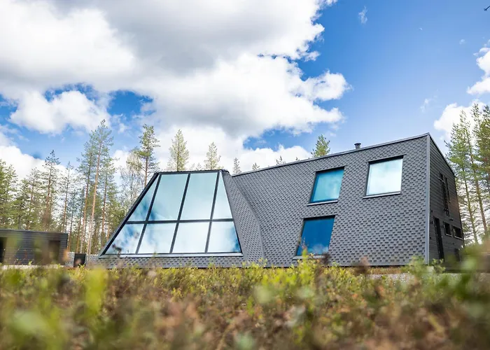 5 star hotel: Glass Resort